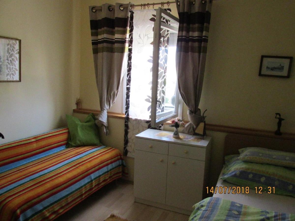 Holiday Home In Balatonkeresztur 19455 חדר תמונה