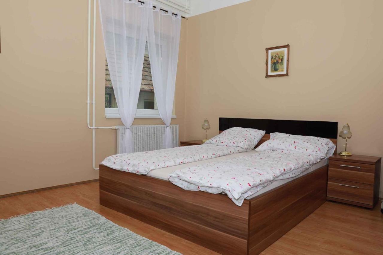 Holiday Home In Balatonkeresztur 19455 מראה חיצוני תמונה